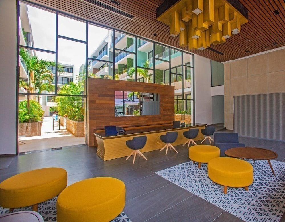 The City Luxury Suites 普拉亚卡门 外观 照片