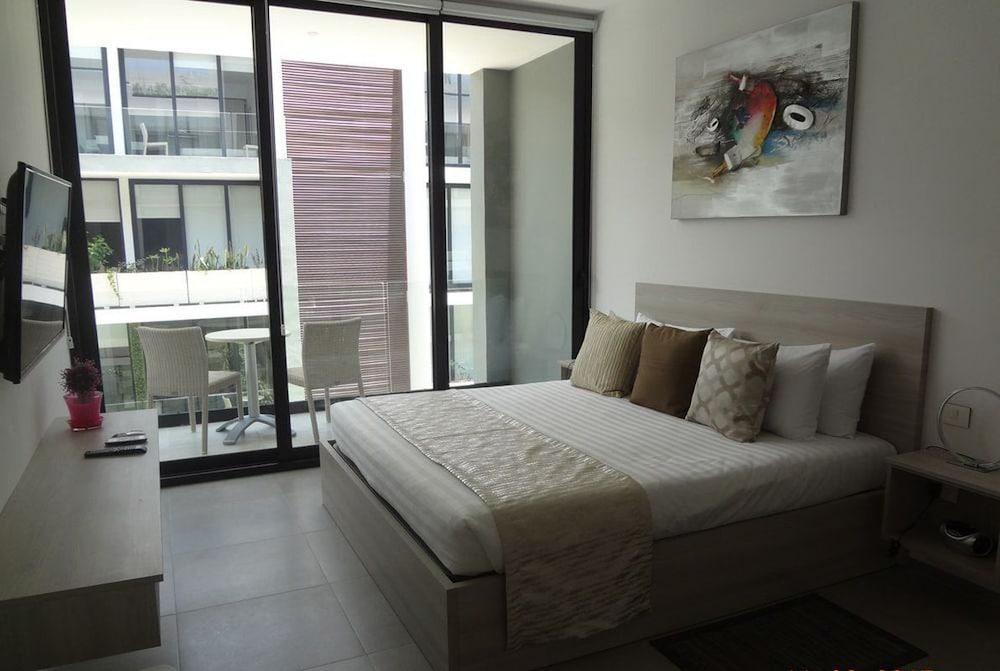 The City Luxury Suites 普拉亚卡门 外观 照片